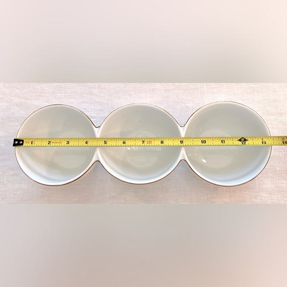 “Joy” Holiday Snack Dish. - Picture 3 of 7